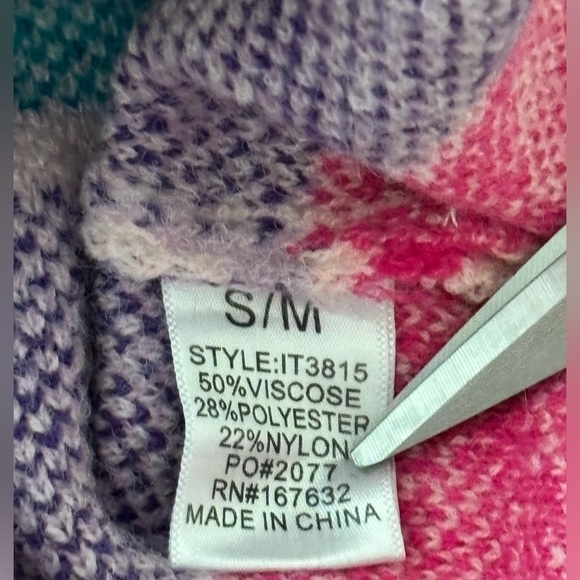 KLESIS fair isle sweater Sz S-M,Oversized, furr puff on cuffs. Winter Snow. - Picture 7 of 7